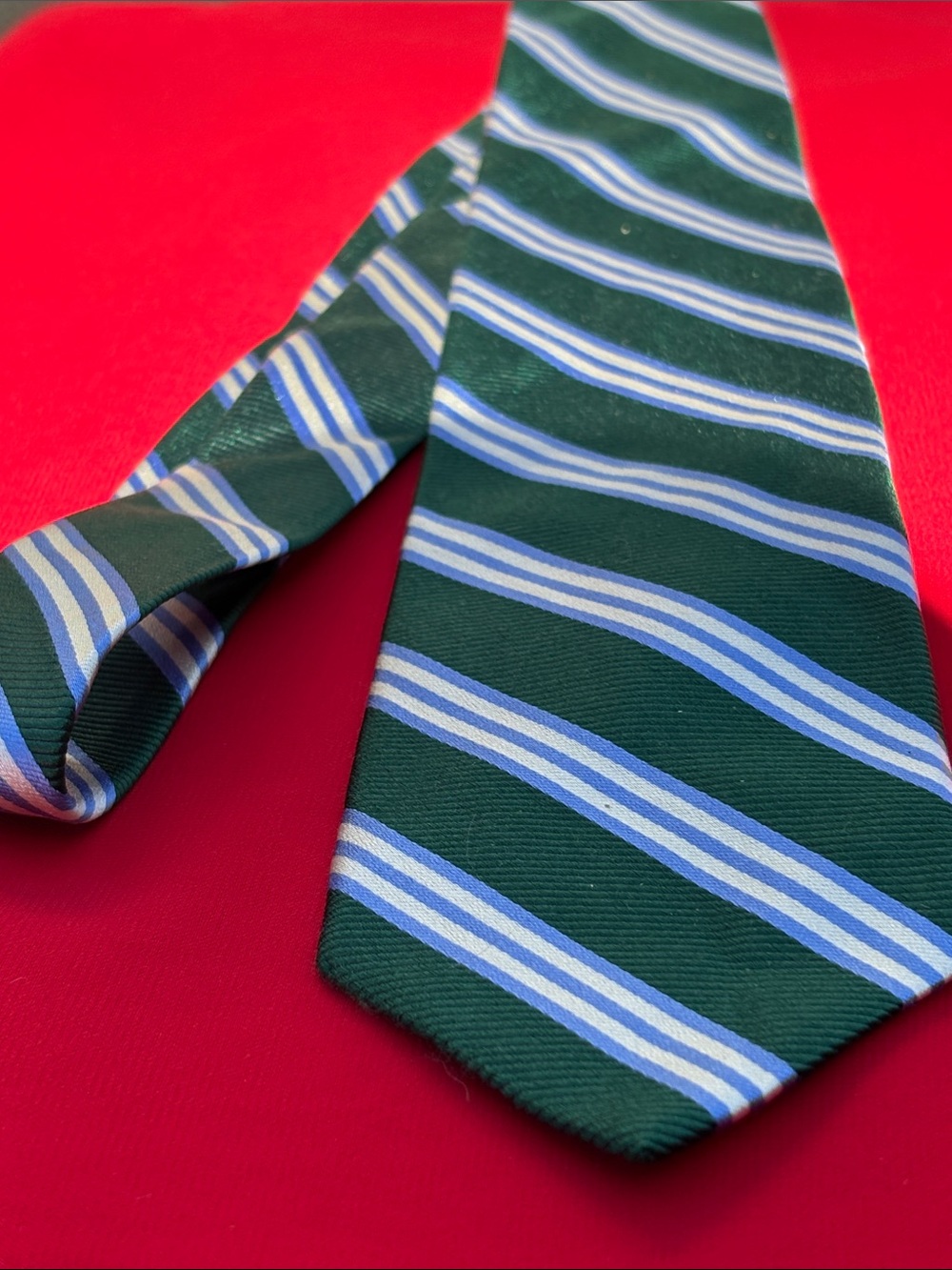 Brooks Brothers silk tie!!